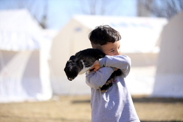 depremde psikolojik ilk yardım