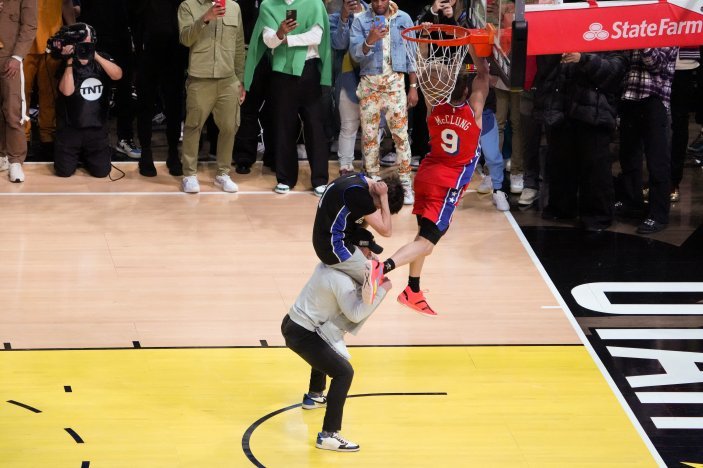 NBA smaç yarışmasını Mac McClung kazandı