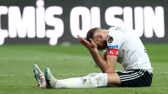 Cenk Tosun'dan penaltı anlatımı: Depremden etkilendiğim için çalıştırdım