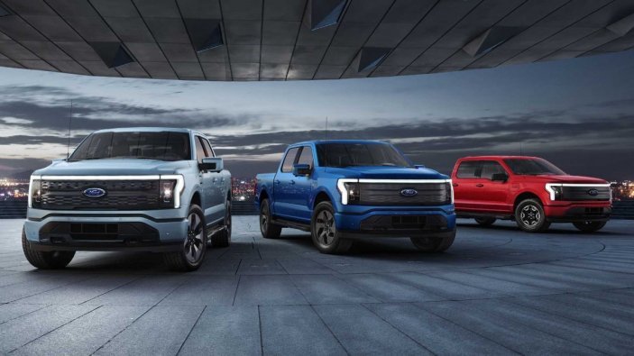 Ford, batarya sorunu nedeniyle F-150 Lightning üretimini durdurdu