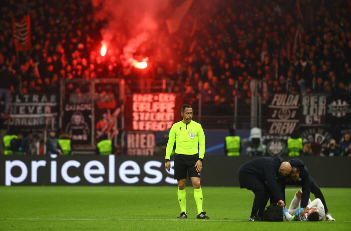 UEFA'dan Eintracht Frankfurt'a deplasman yasağı