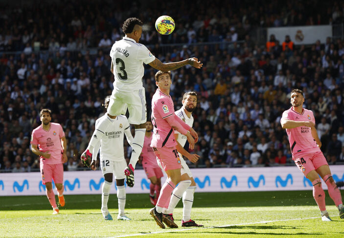 Real Madrid, Espanyol karşısında hata yapmadı