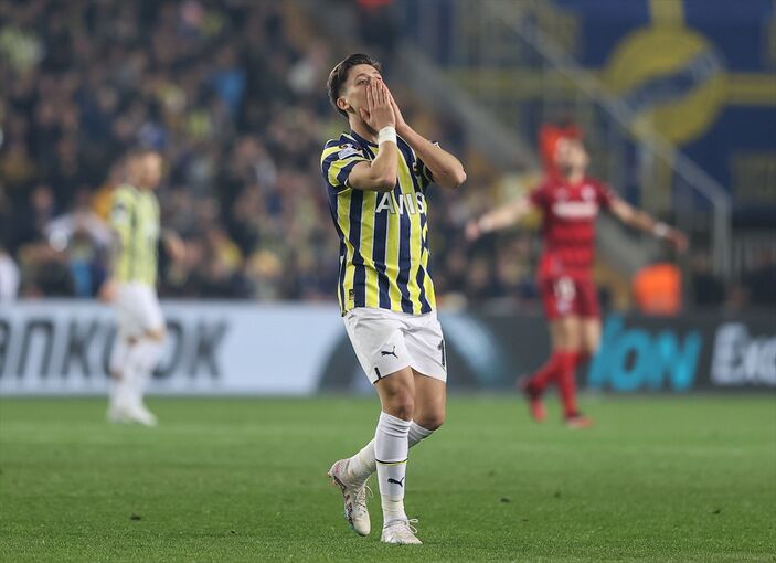 Fenerbahçe, Sevilla'yı 1-0 mağlup etse de Avrupa'ya veda etti