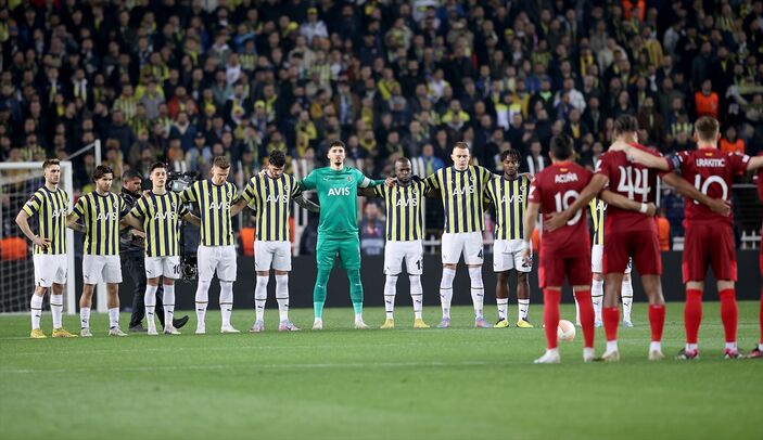 Fenerbahçe, Sevilla'yı 1-0 mağlup etse de Avrupa'ya veda etti