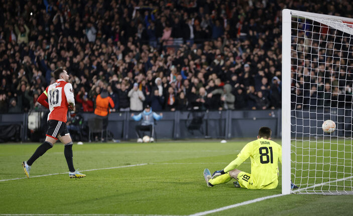 Feyenoord, Orkun'un yıldızlaştığı maçlarda Shakhtar'a 7 gol attı