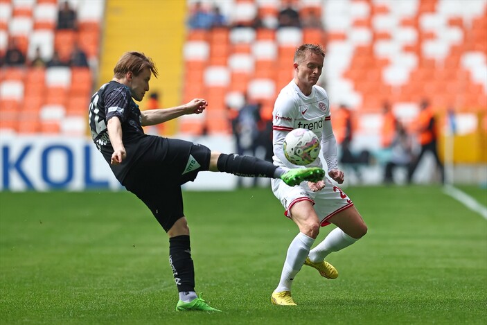 Adana Demirspor, Antalyaspor karşısında galip geldi