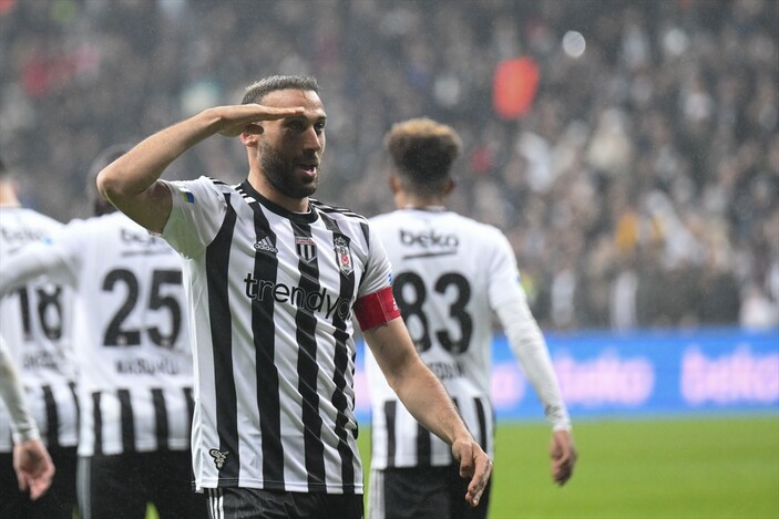 Cenk Tosun: Aboubakar ile sahada olmayı seviyorum