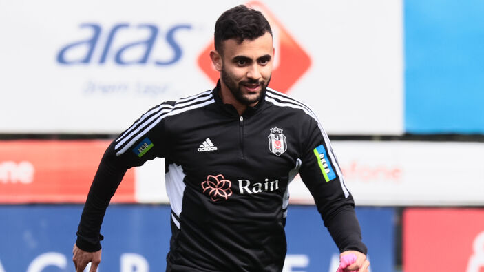 Beşiktaş-Başakşehir karşılaşmasının hazırlıklarını sürdürdü