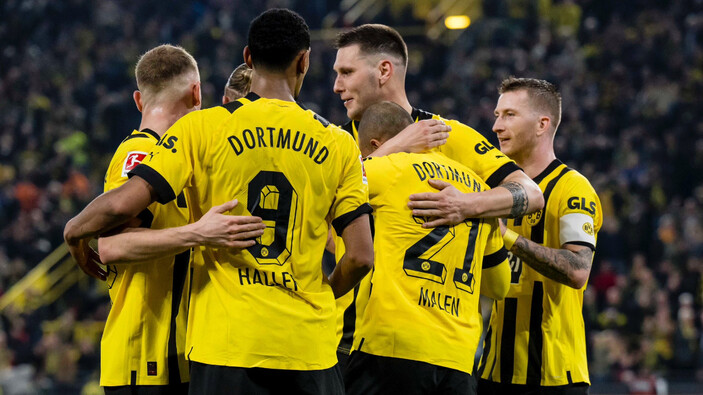 Borussia Dortmund'un konuk olduğu Köln'e gol yağdırdı