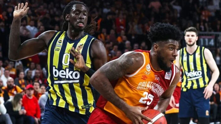 Galatasaray, Jehyve Floyd'un sözleşmesini feshetti