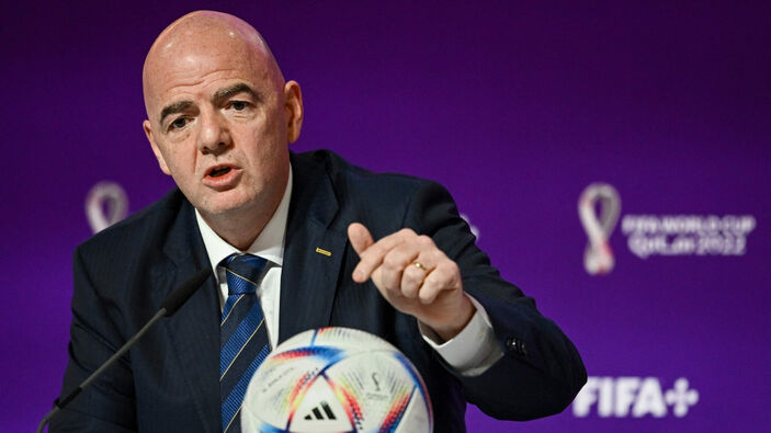 Infantino yeniden FIFA başkanı seçildi