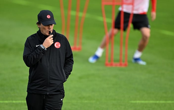 Vincenzo Montella: Her zaman elimdeki oyuncularla plan yaparım