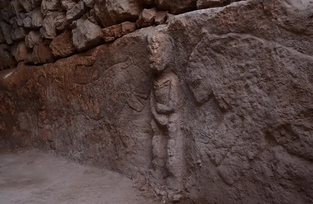 Göbekli Tepe yakınlarında keşfedilen 11.000 yıllık duvar oymacılığı arkeoloji tarihine geçti